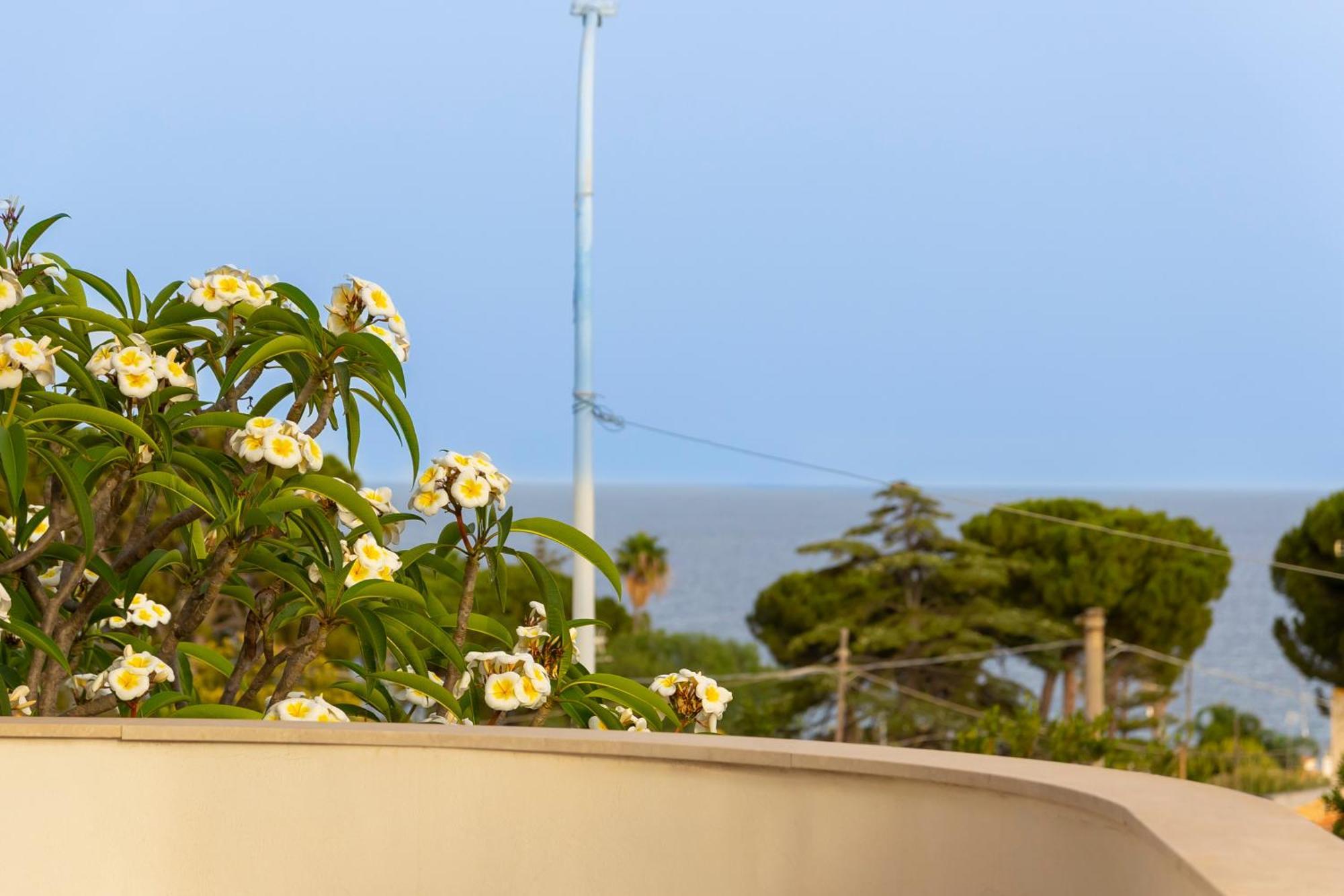 Nice To Stay Fontane Bianche Exterior foto